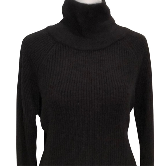 NWT-Sweet Romeo Sweater - Picture 2 of 7